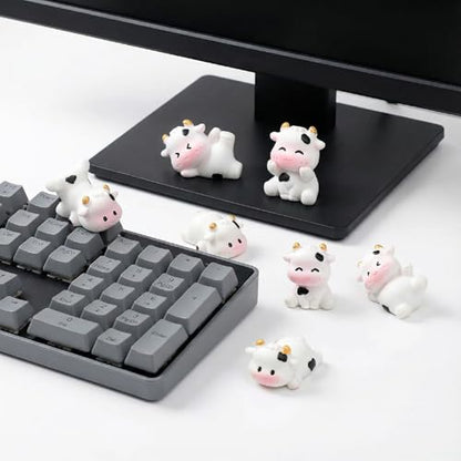 6pcs Mini Cow Car Dashboard Decor, 6 Styles Cute Cow Print Car Accessories, Playful Cows Rear View Mirror Ornaments Decorations for Offices, Home