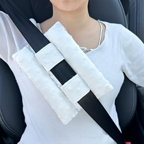 Chemo Port Pillows for Patients Seatbelt, Chemo Port Protector Pacemaker Seat Belt Cushion, Chemotherapy Must Haves Chemo Gifts Men Women Cancer, Minky Dot White - color: 3 Row-minky Dot White