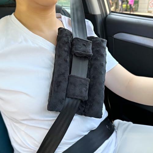 Chemo Port Pillows for Patients Seatbelt, Chemo Port Protector Pacemaker Seat Belt Cushion, Chemotherapy Must Haves Chemo Gifts Men Women Cancer, Minky Dot Black - color: 3 Row-minky Dot Black