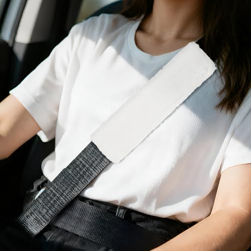PATIKIL Car Seat Belt Cover Pad, (White) (2 Pcs), Soft Fluffy Seatbelt Cushion Shoulder Strap Covers, Suit for - Bag/Auto/Car Accessories - color: White