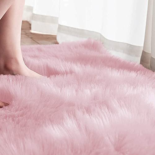 Maples 1 PC Fluffy Fuzzy Faux Sheepskin Wool Fur Car Seat Cover for Auto SUV Trucks Universal Fit, Soft Plush Synthetic Wool Buck Fur Car Seat Cushions (Pink) - color: Pink