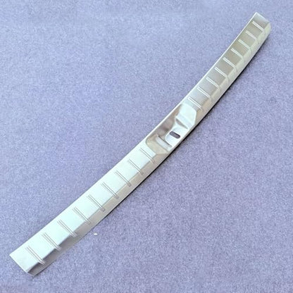 Rear Trunk Door Sill Guard Cover Trim fit for Toyota Grand Highlander 2024 2025 Rear Bumper Protector Guard Scuff Plate Stainless Steels Sliver - color: Silver