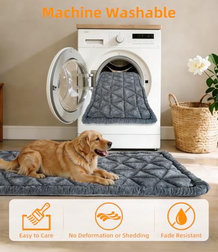 Backseat Pet Bed Mat, Non-Slip Dog Seat Cover with Scratch-Resistant Padding, Dog Bed for Cars, Trucks & SUVs, Universal Fit for Backseat Extenders (Gray) - color: Gray
