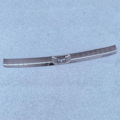 Rear Trunk Door Sill Guard Cover Trim fit for Toyota Grand Highlander 2024 2025 Rear Bumper Protector Guard Scuff Plate Stainless Steels Black - color: Black