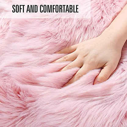 Maples 1 PC Fluffy Fuzzy Faux Sheepskin Wool Fur Car Seat Cover for Auto SUV Trucks Universal Fit, Soft Plush Synthetic Wool Buck Fur Car Seat Cushions (Pink) - color: Pink