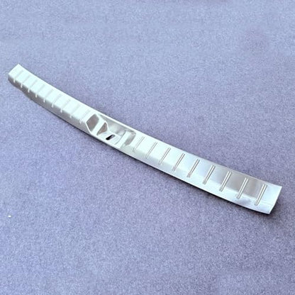 Rear Trunk Door Sill Guard Cover Trim fit for Toyota Grand Highlander 2024 2025 Rear Bumper Protector Guard Scuff Plate Stainless Steels Sliver - color: Silver