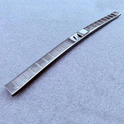 Rear Trunk Door Sill Guard Cover Trim fit for Toyota Grand Highlander 2024 2025 Rear Bumper Protector Guard Scuff Plate Stainless Steels Black - color: Black