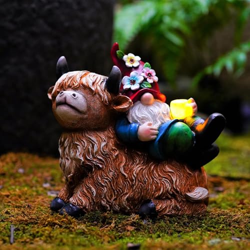 Pohabery Garden Gnomes Decor Outdoor Statues Gnome on Highland Cow Hold Solar Cup Light Outdoor Decorations for Patio,Yard and Gift for Mom（L - color: Highland Cow-l