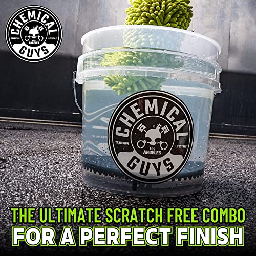 Chemical Guys Car Detailing Kit, Car Cleaning Kit with Total Interior Cleaner & Protectant, Sprayable Wheel Cleaner, Car Wash Soap, Bucket, Brushes, and Detailing Accessories - 17 Piece Wash Kit
