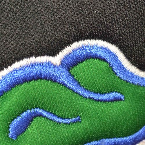 FANMATS MLB Unisex-Adult 2-Piece Embroidered Team Logo Car Mat Set
